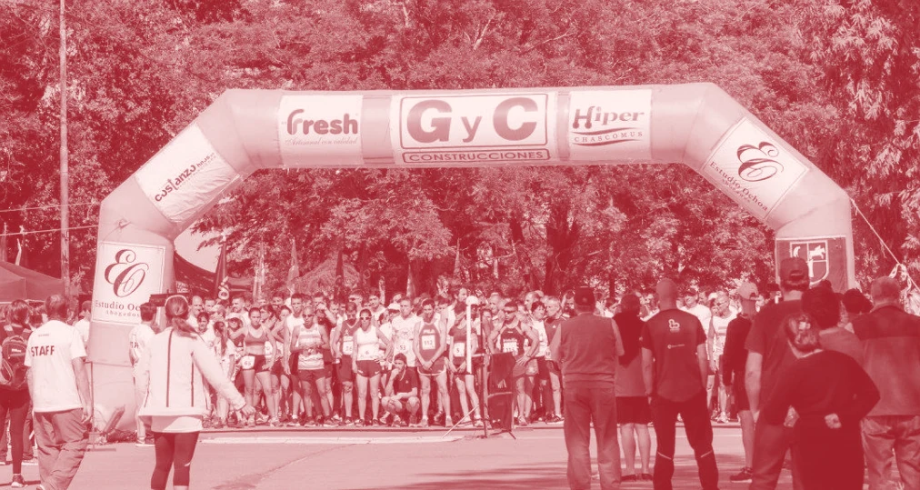 Corredores en la largada de la maratón